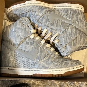 Nike Dunk Sky High // Size 7.5
